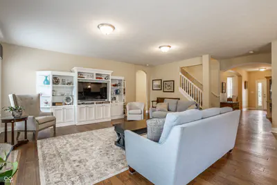 7658 Winding Lake Drive S, Noblesville - 4