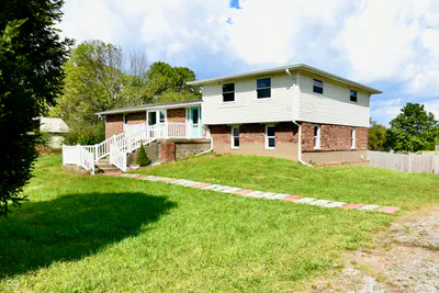 1075 600, Greenfield - 38