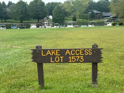 1562 Santee Drive, Greensburg - 38