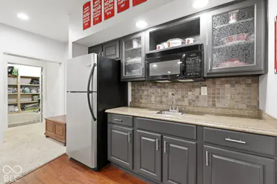 5328 Woodfield Drive, Carmel - 38