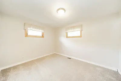 134 Central Way, Pendleton - 12