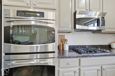 12558 Talon Crest Drive, Fishers - 30