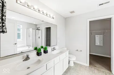 3992 Rowlett Place, Carmel - 37