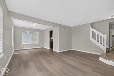 6879 Oak Lake Drive, Indianapolis - 7