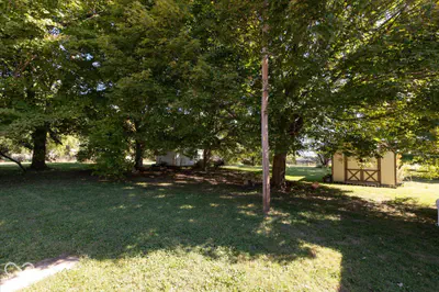 1255 N Franklin Road, Greenwood - 7