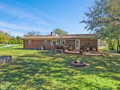 5000 S State Road 39, Clayton - 38