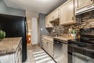 5532 Pappas Drive, Indianapolis - 14