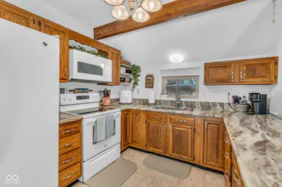 5432 Whittier Drive, Knightstown - 17