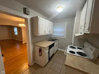 5542 College Avenue, Indianapolis - 11