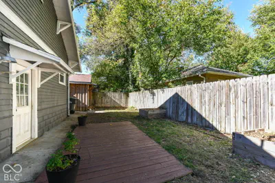 906 E 50th Street, Indianapolis - 21