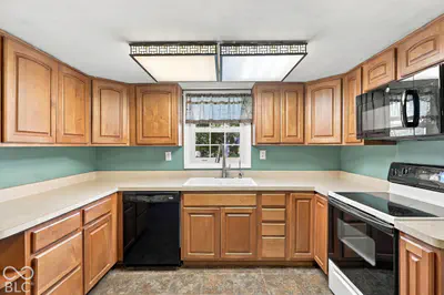 12016 Magnetic Acres Street, Mooresville - 10