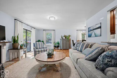 9110 Waymen Drive, Indianapolis - 17
