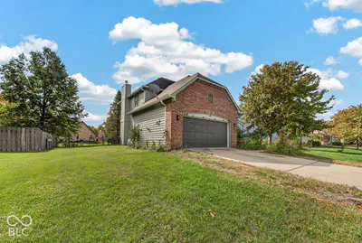 6743 Bluffgrove Drive, Indianapolis - 32