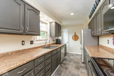 6330 McFarland Road, Indianapolis - 10