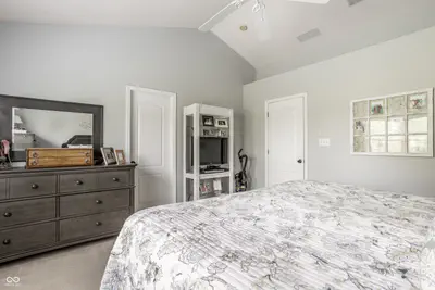 12464 Gladecrest Drive, Carmel - 25