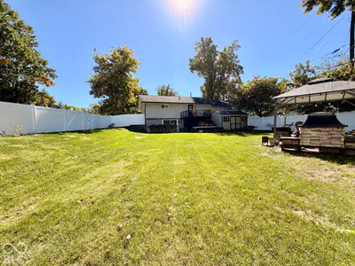 805 Hillcrest Drive, Greencastle - 27
