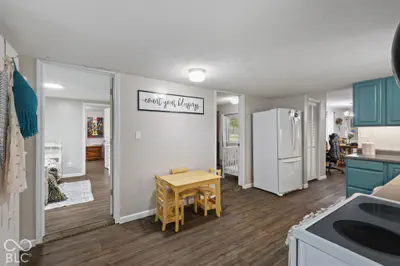 8608 State Road 42, Monrovia - 20