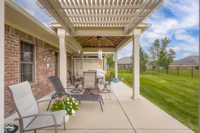 3890 Naples Drive, Columbus - 50