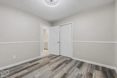 709 W Banta Road, Indianapolis - 22