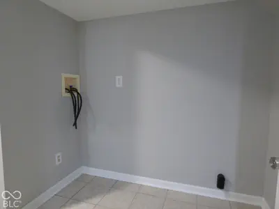 7053 Grosvenor Place, Indianapolis - 37
