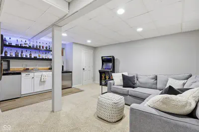 12233 Bedrock Court, Fishers - 18