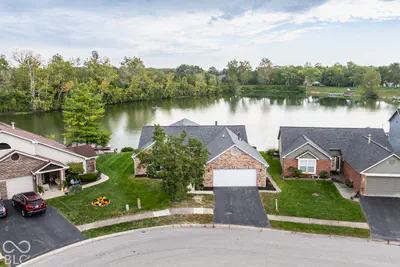 5565 Crystal Bay West Drive, Plainfield