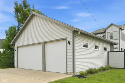 1904 Carrollton Avenue, Indianapolis - 43
