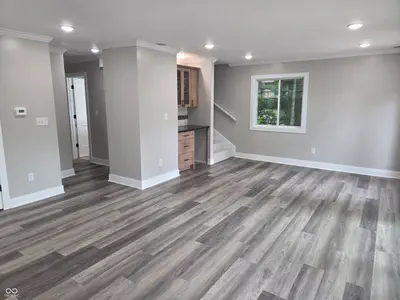 6409 Robin Drive, Nineveh - 35