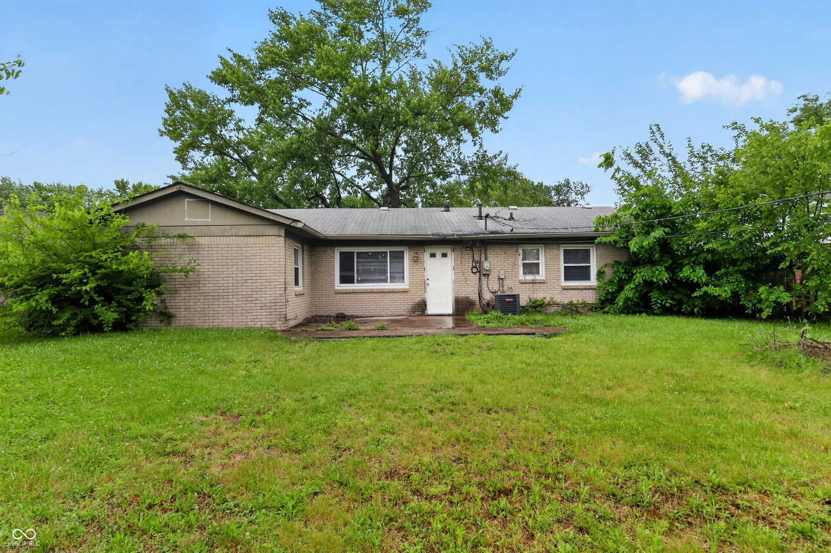 10025 Catalina Drive, Indianapolis