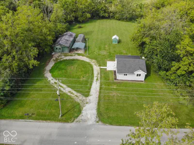 1215 450, Shelbyville
