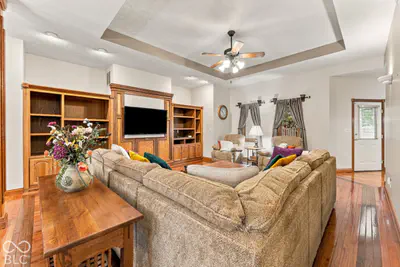 4383 Red Hawk Court, Columbus - 13
