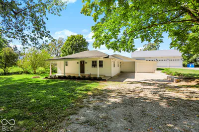 3384 Mullinix, Greenwood