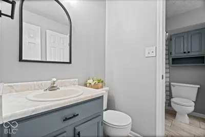 6727 Sundown Drive, Indianapolis - 14