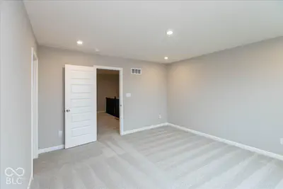 6153 Mill Hill Way, McCordsville - 19