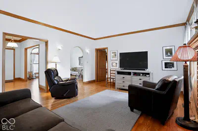 1595 400, Greenfield - 17