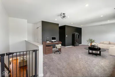 5571 W Woodhaven Drive, McCordsville - 5