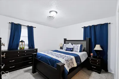 10928 W Jackson Street, Muncie - 18