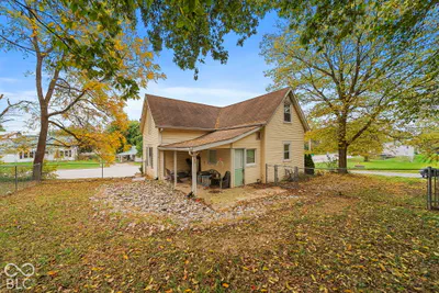 5401 E Us Highway 40, Fillmore - 4