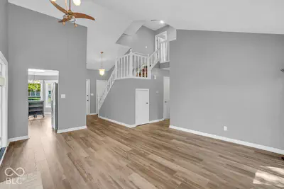 5690 Crystal Bay West Drive, Plainfield - 6