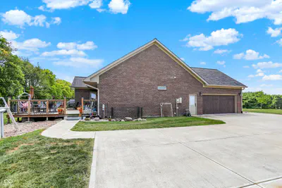 139 Campbell Road, Greenwood - 33