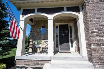 18176 Lakes End Drive, Westfield - 4