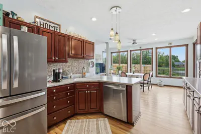 6765 Hall Road, Plainfield - 23