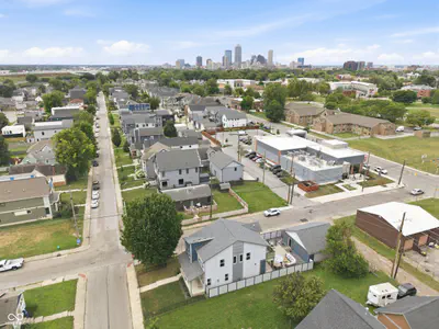 1904 Carrollton Avenue, Indianapolis - 46