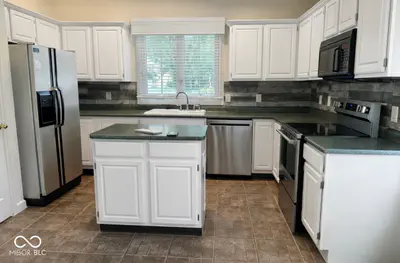 17934 Village Way, Noblesville - 13