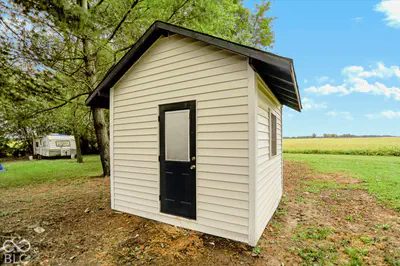 439 E County Road 800 N, Greensburg - 45