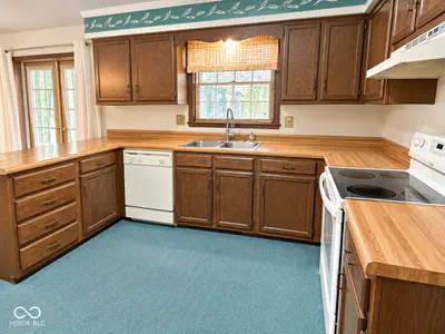 219 N Hickory, Fairland - 5