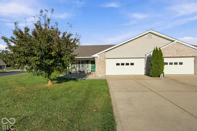 5650 Spring Mist Circle, Indianapolis