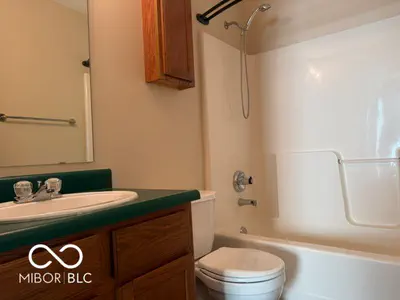 1096 Bumblebee Way, Greenfield - 14