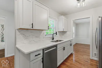 5924 Allisonville, Indianapolis - 84