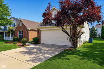 6540 Abby Lane, Zionsville - 2